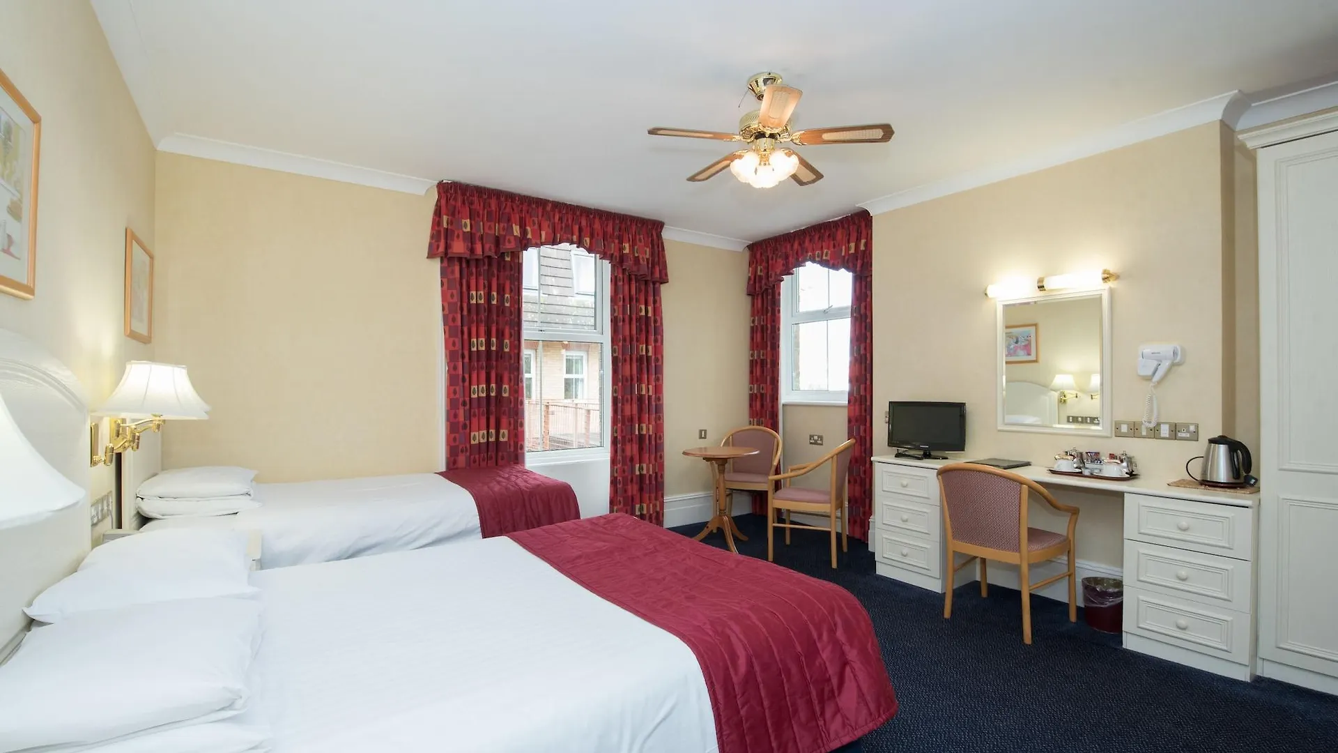 Elstead Hotel Bournemouth